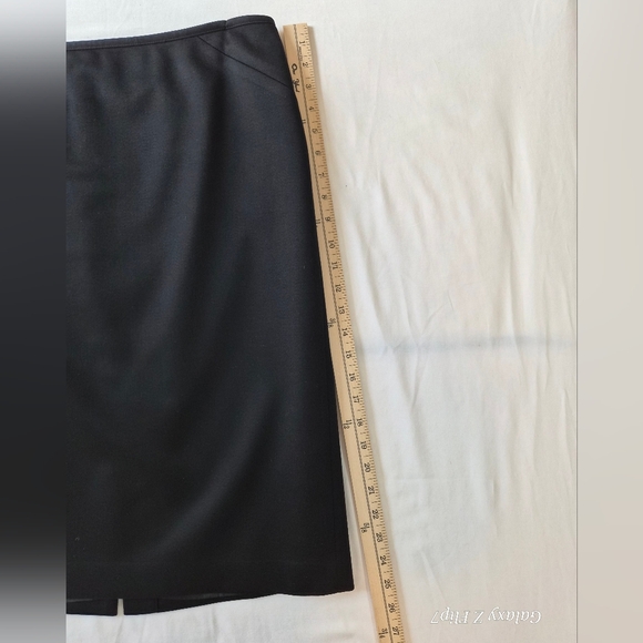 Talbots 14P Black Stretch Wool Blend Skirt - Classic Office Essential - Picture 7 of 8